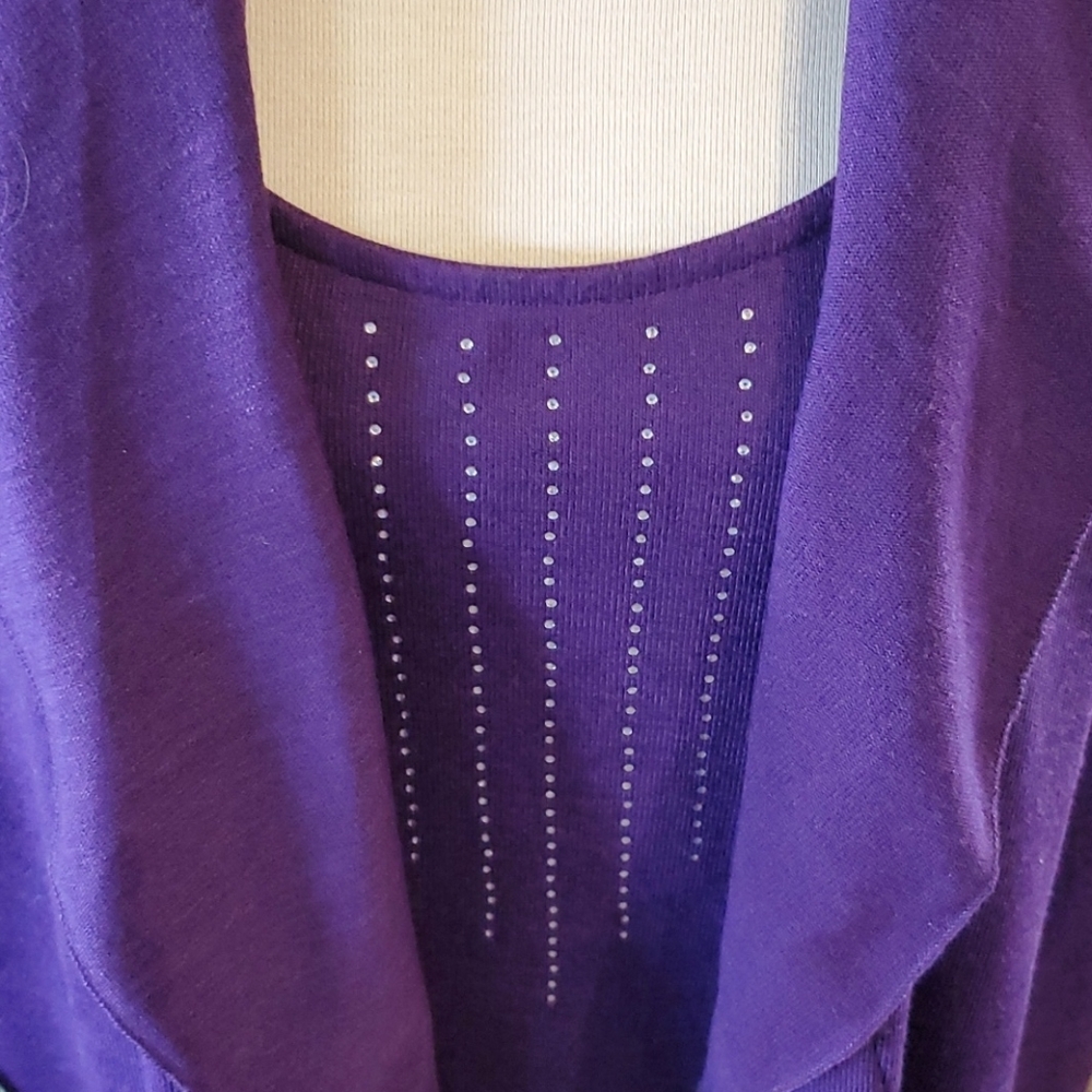 💞Essentials* Top - Picture 2 of 7